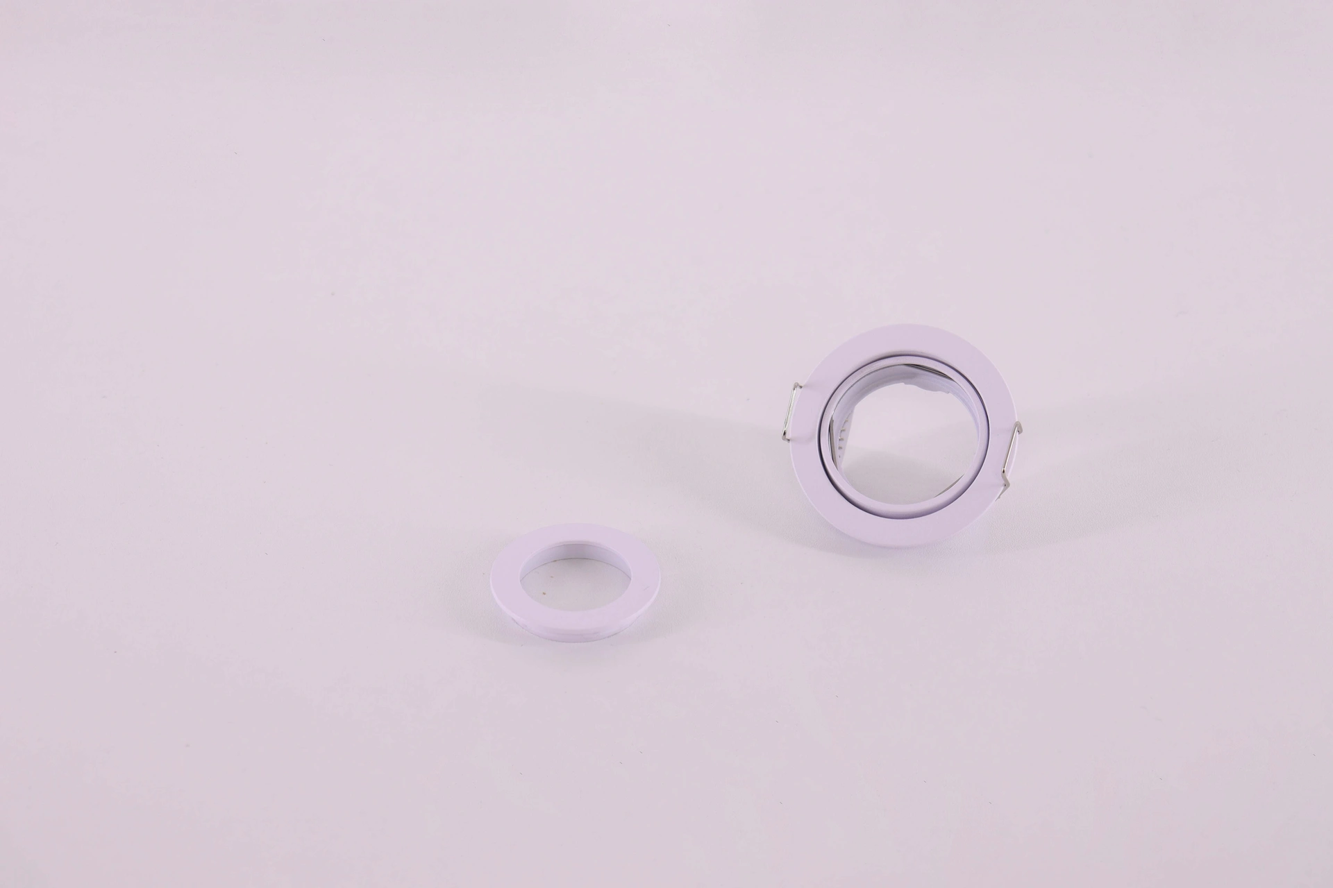 Witte ronde mini inbouwspot - Diameter 55 mm – zaagmaat 48 mm – geschikt voor Mini GU10 & MR11  46601