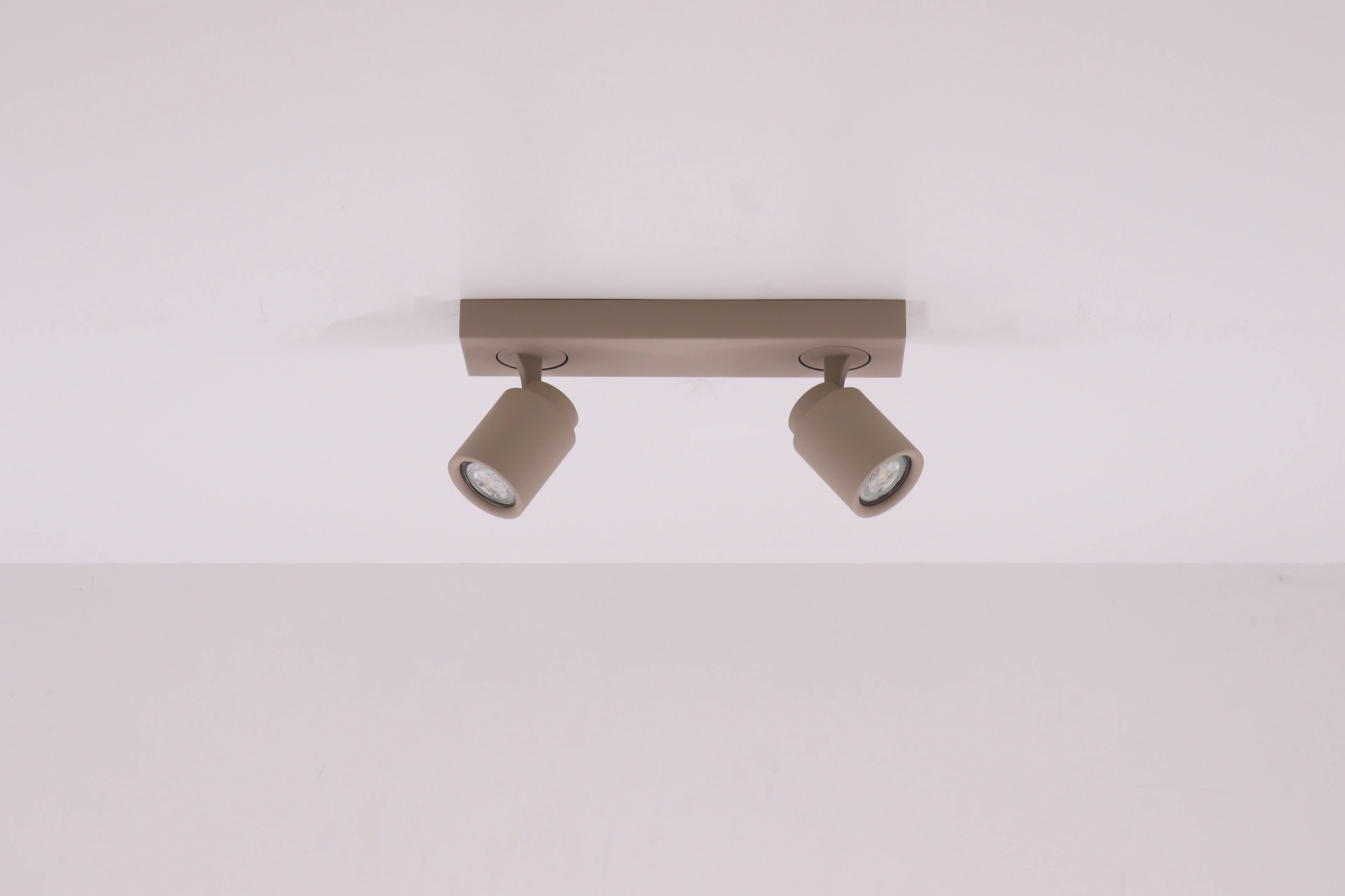 Opbouwspot Razza 2-lichts zand/beige langwerpig – GU10 45514