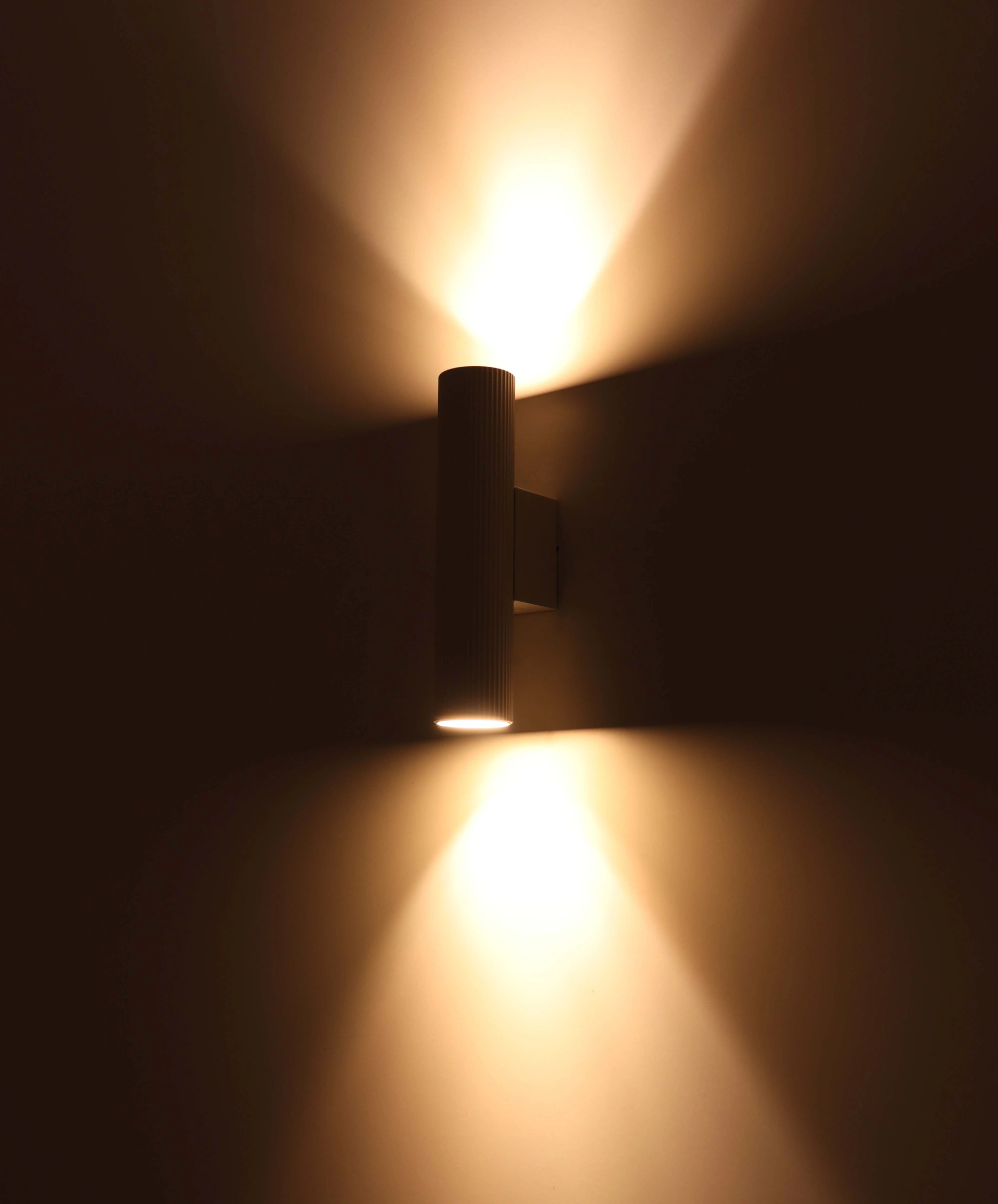 Wandlamp Comet Sandy White Aluminium GU10 LED - Cilindervormig 46155