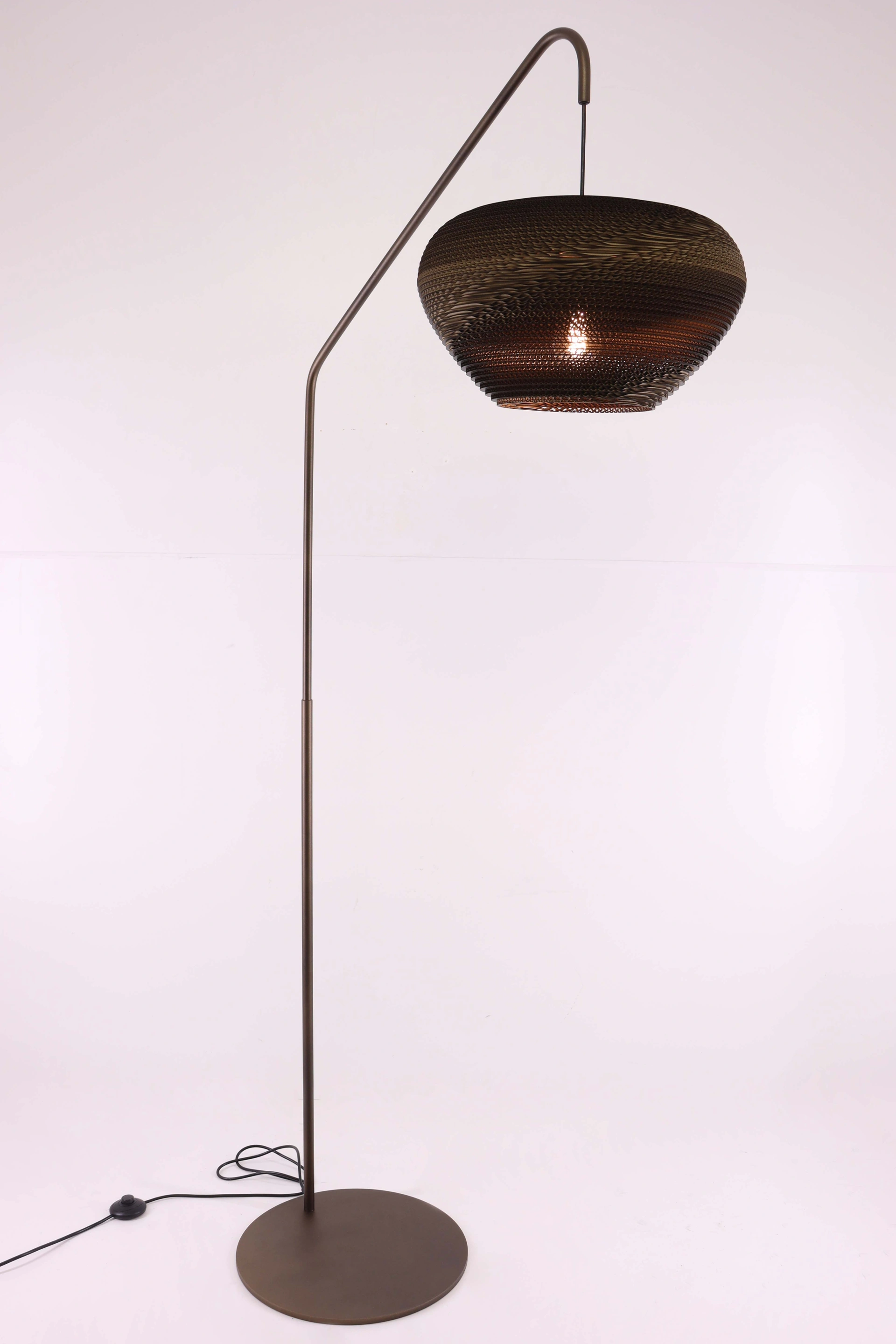 Vloerlamp cacao met karton kap - Hoogte 200cm 46770