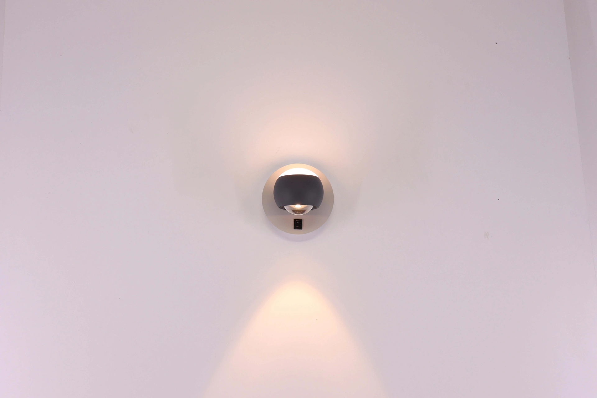 Musterring Cannon LED wandlamp antraciet/warm grey – dimbaar 46733