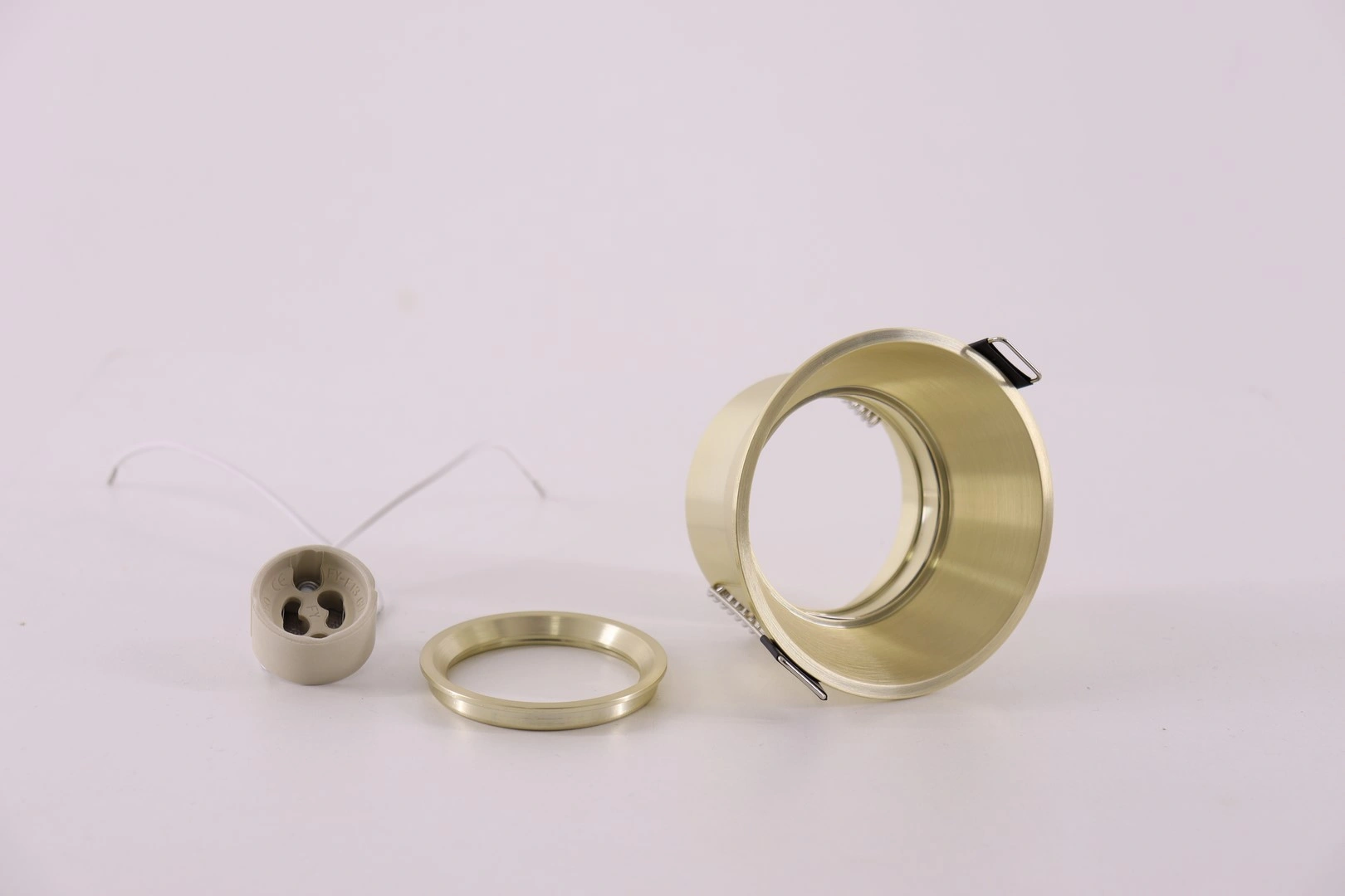 Inbouwspot GU10 Goud – Zaagmaat 7,5 cm 46151