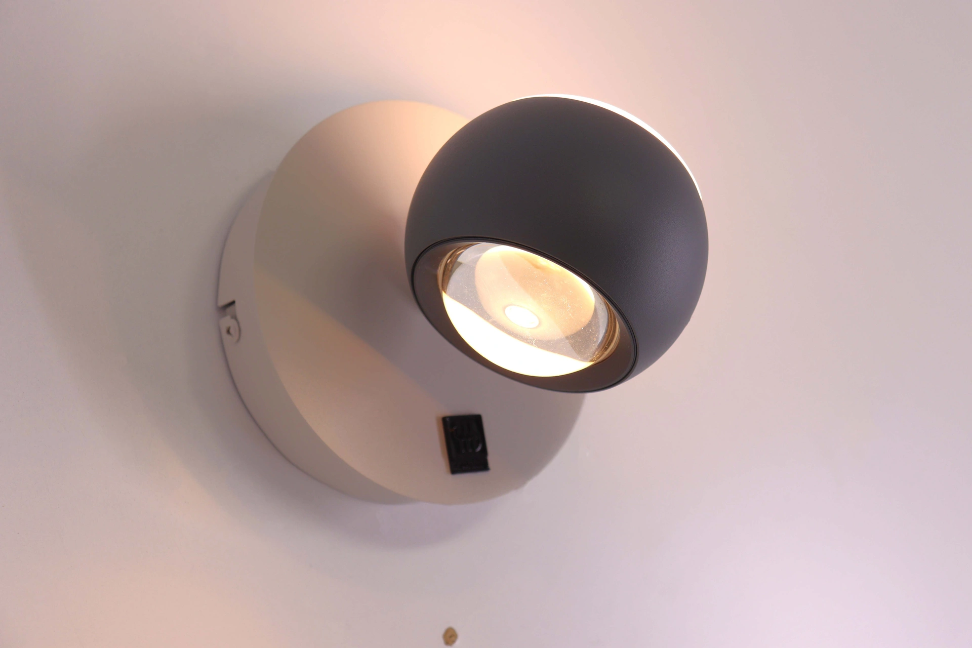 Musterring Cannon LED wandlamp antraciet/warm grey – dimbaar 46733
