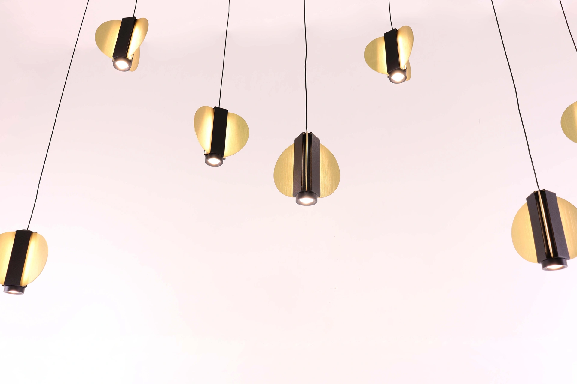 Hanglamp vlinders - Zwart/goud - 8 lichts 140cm easy lift 46166