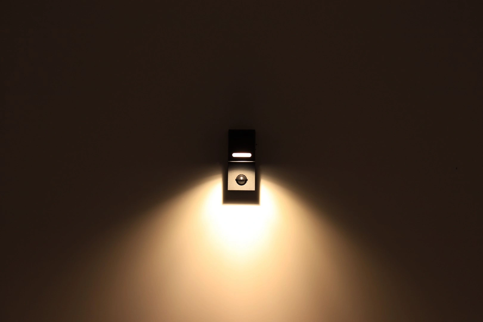 Buitenlamp wandlamp - bewegingssensor - antraciet ip44 44135