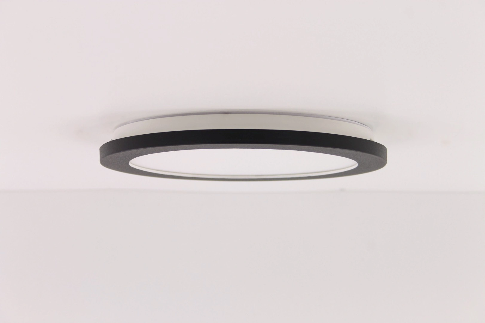 Plafondlamp LED rond zwart 26cm IP44 43493