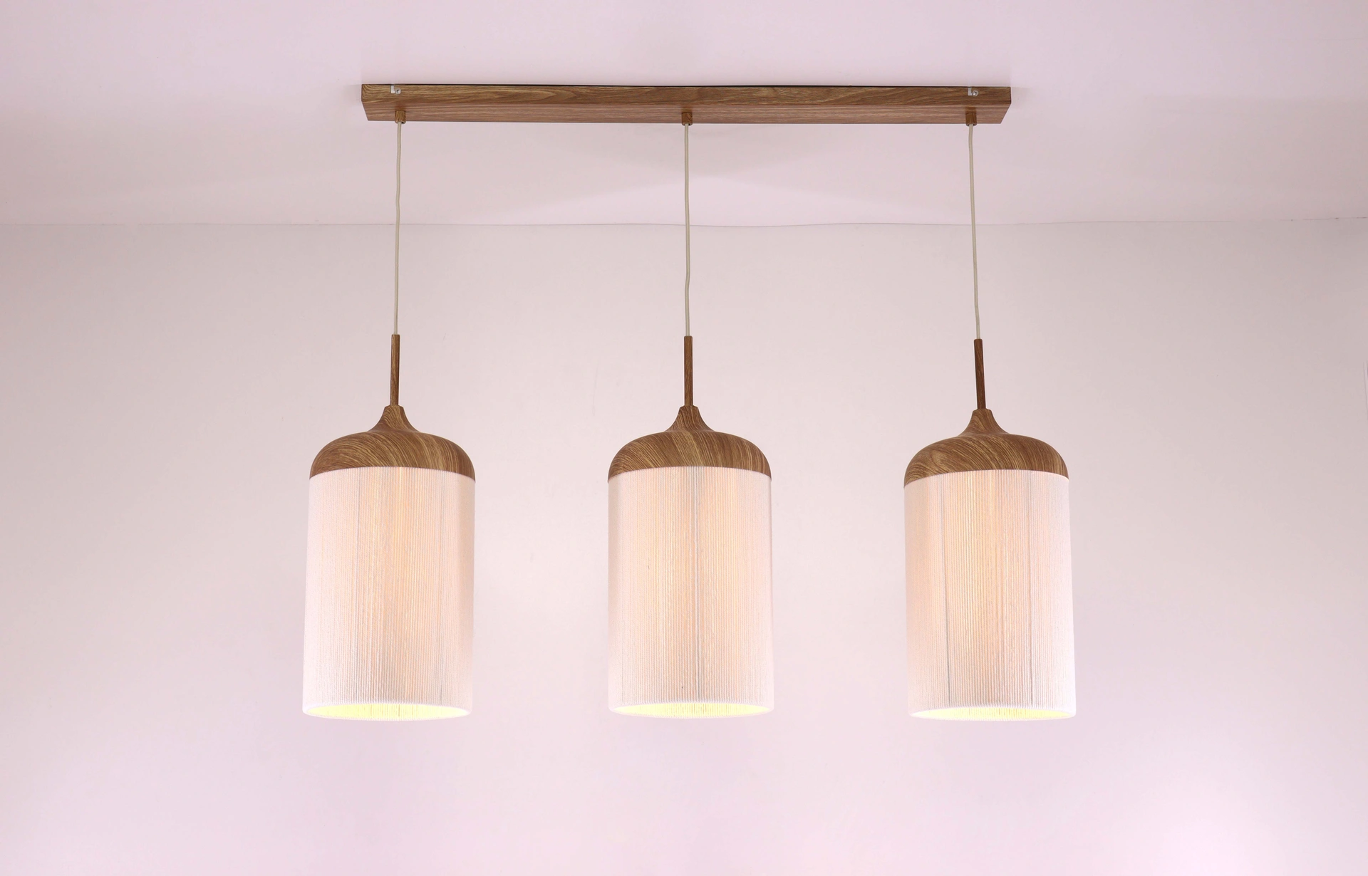 Hanglamp 3 lichts - Naturel metalen houtlook creme touwkappen - Lengte 90cm 46807