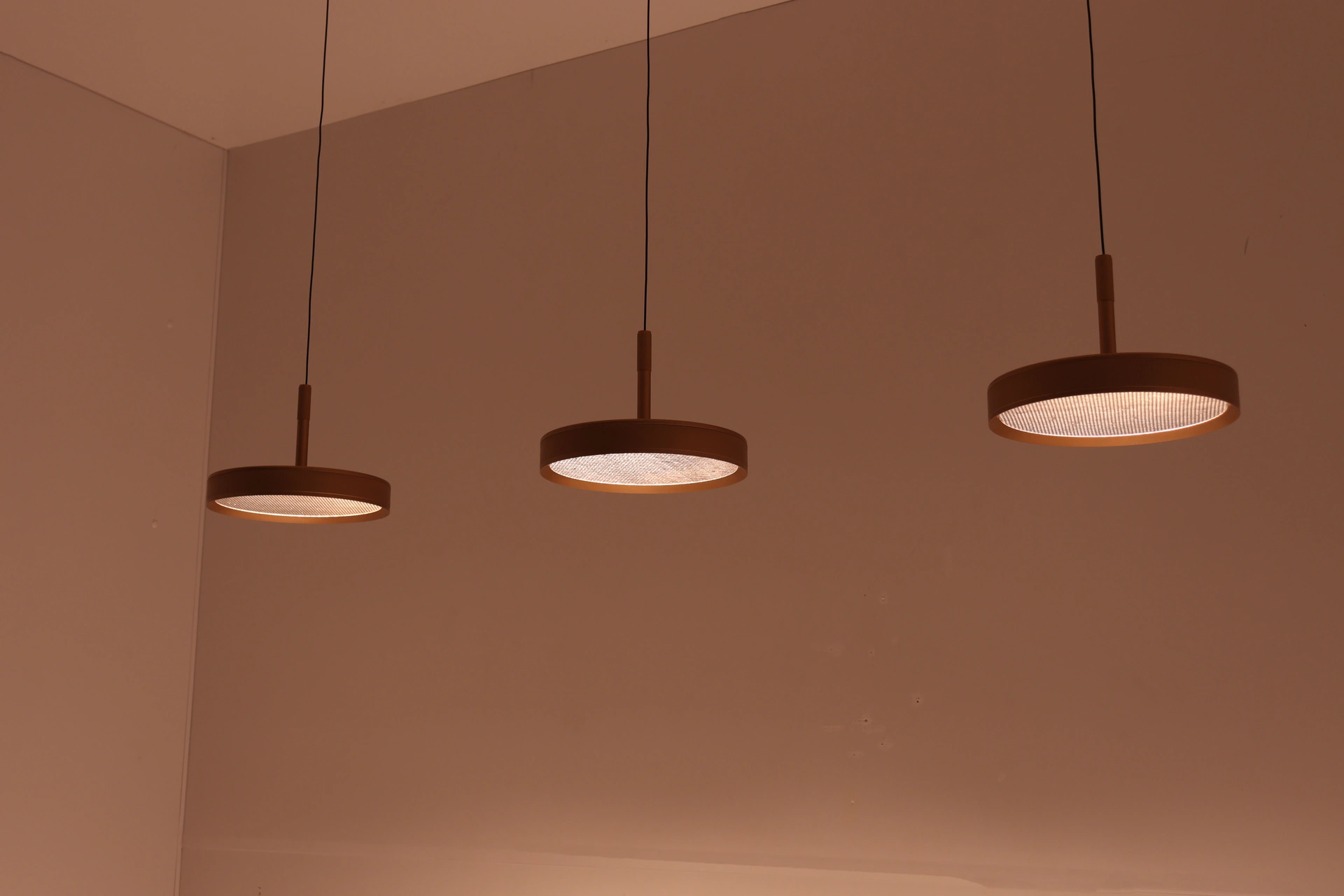 Hanglamp warm goud - 3 lichts - up down functie 53009