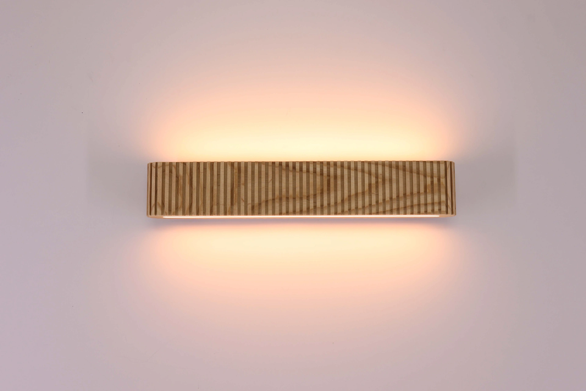 Wandlamp licht naturel Houtlook – LED Up & Down – CCT 2200-3000K – Dimbaar 