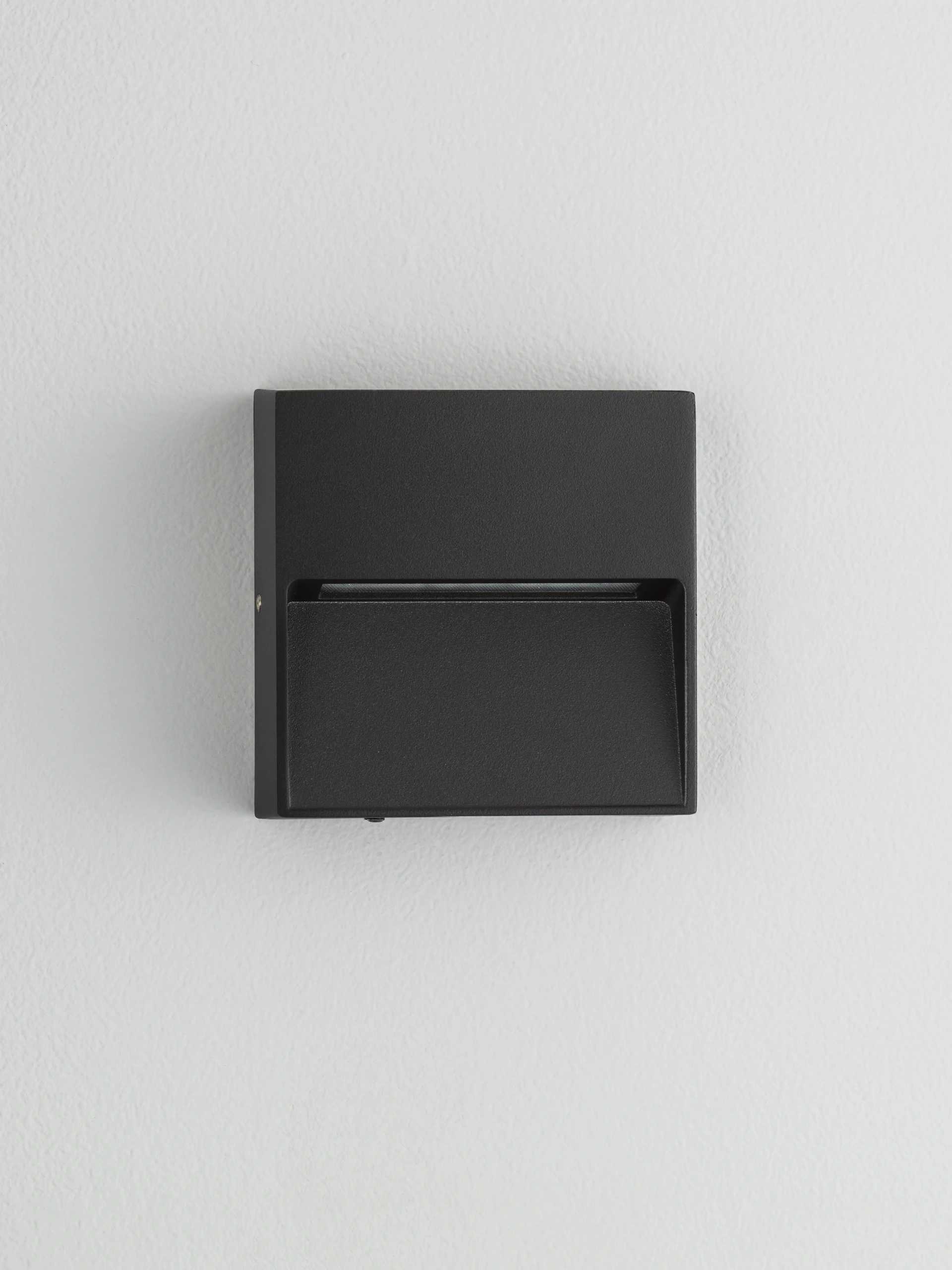 Arden LED buitenwandlamp vierkant - Zwart – 10 x 10 cm – Instelbare lichtkleur SW10556