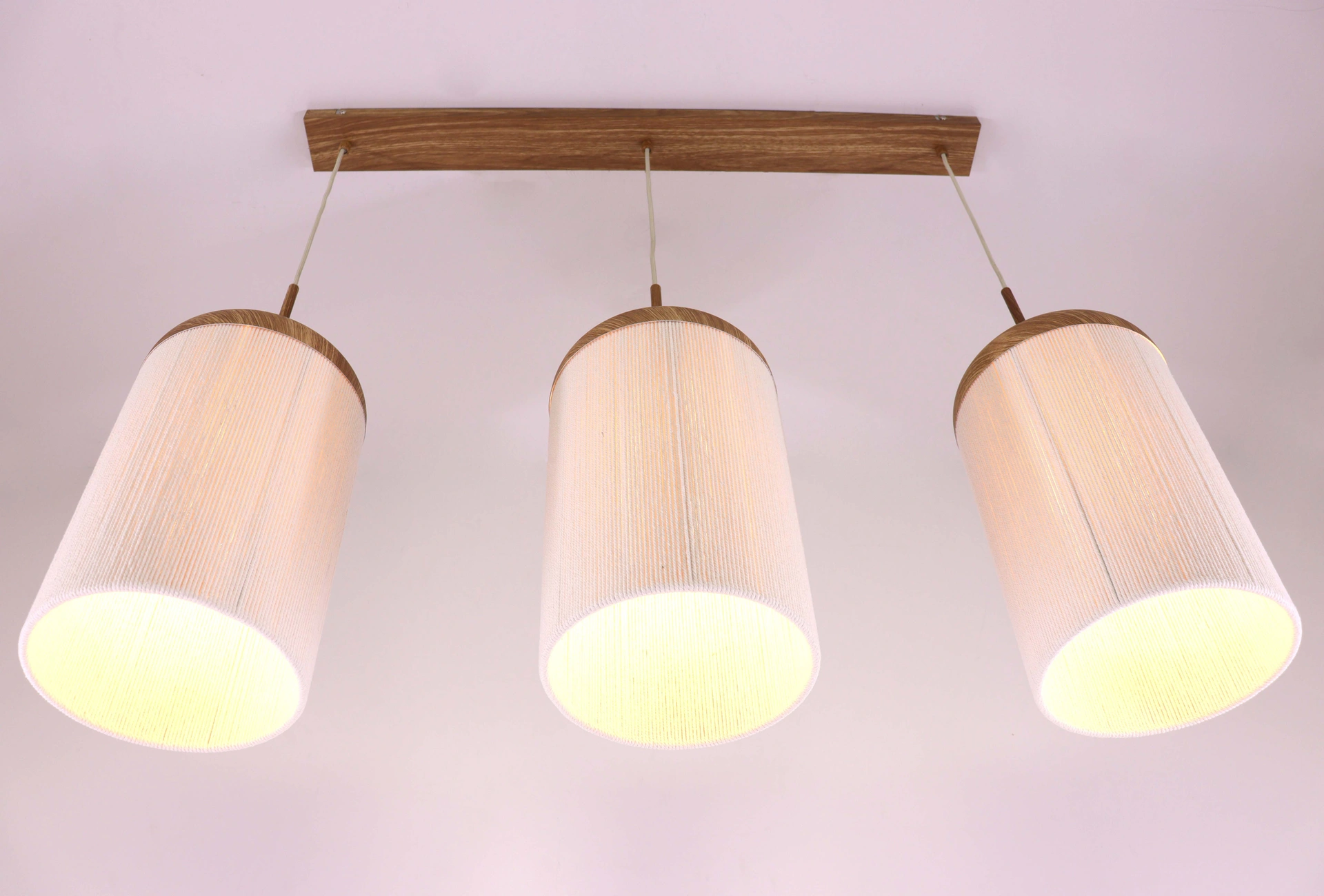 Hanglamp 3 lichts - Naturel metalen houtlook creme touwkappen - Lengte 90cm 46807