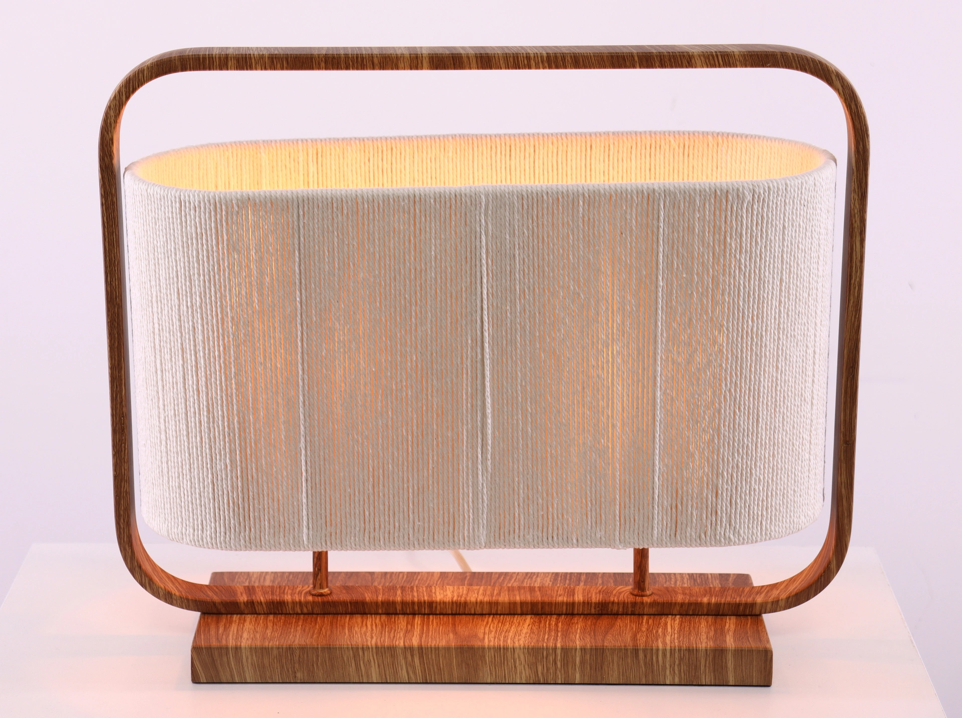Tafellamp met metalen houtlook frame en stoffen kap – naturel  46434