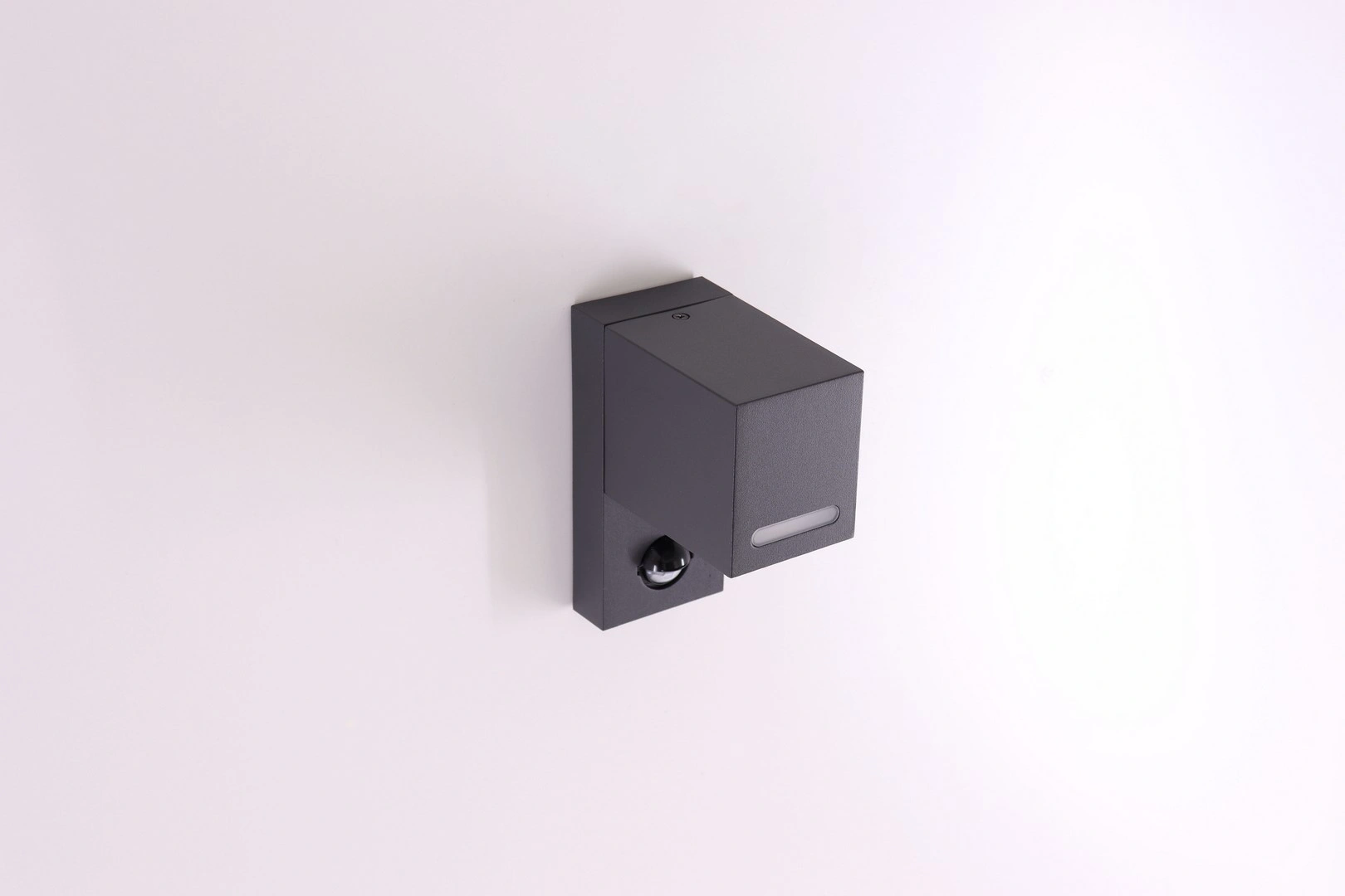 Buitenlamp wandlamp - bewegingssensor - antraciet ip44 44135