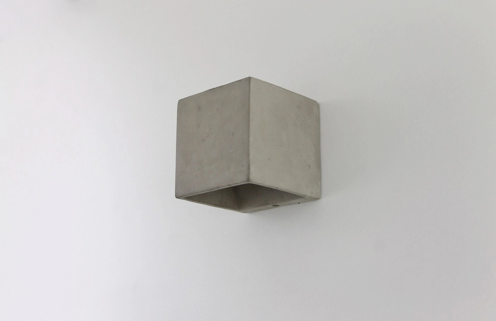 Wandlamp LED beton up down IP54 spatwaterdicht (LAATSTE OP VOORRAAD) 39570