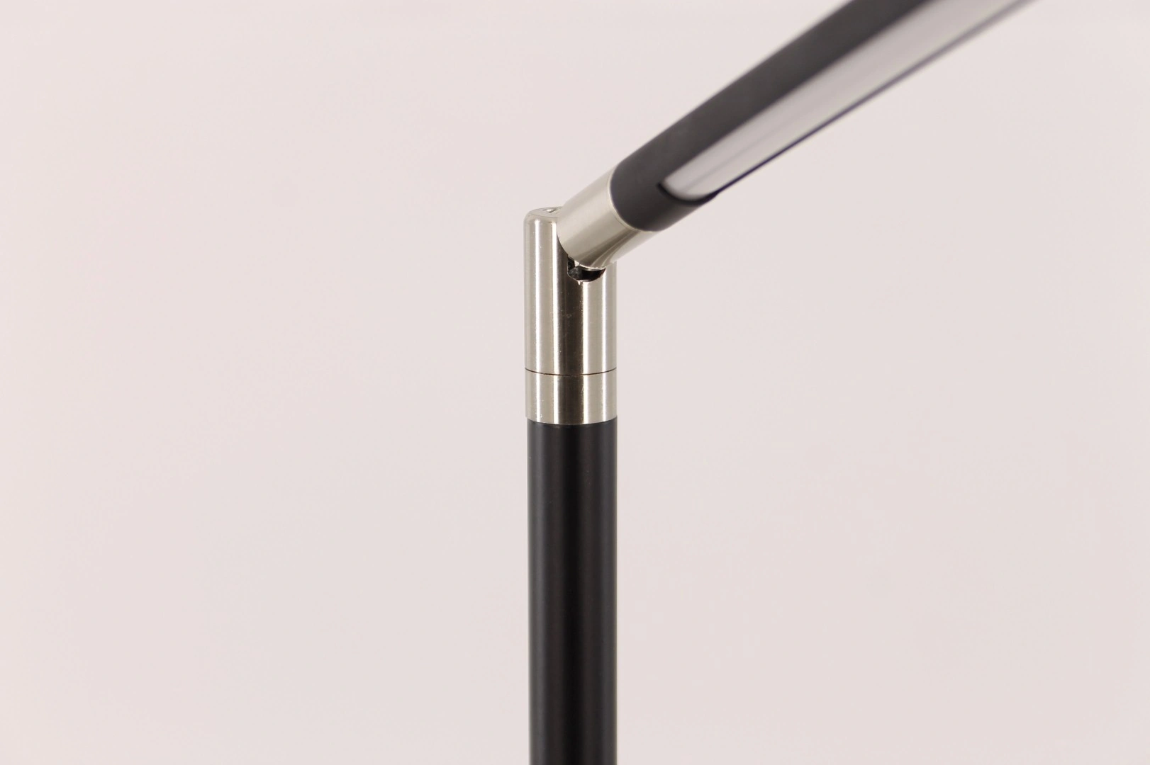 Staande Leeslamp Zwart | Pipe Design | LED Dimbaar 40332