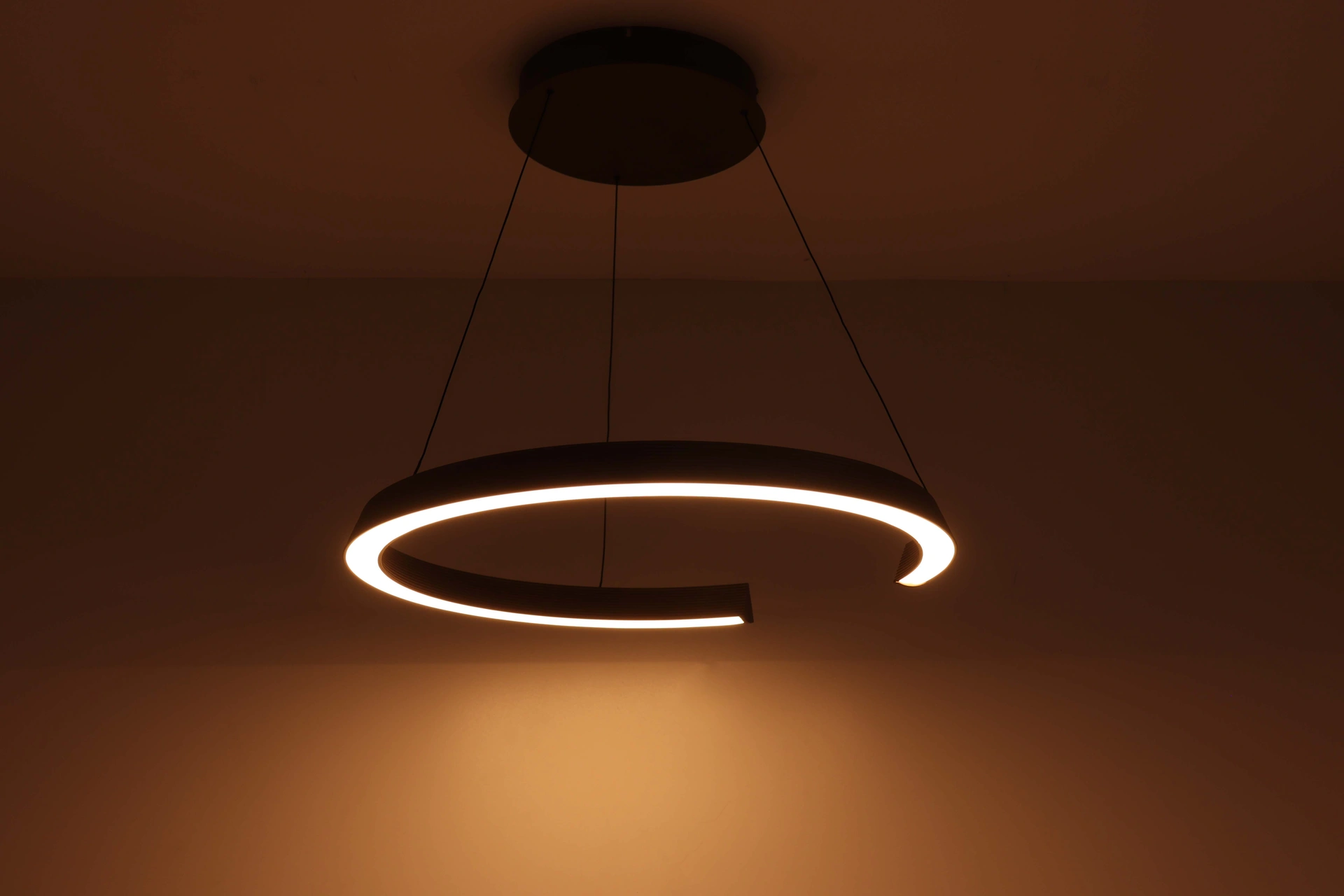 Hanglamp rond dimtowarm - brons/goud comfort lift - diameter 65cm 46461