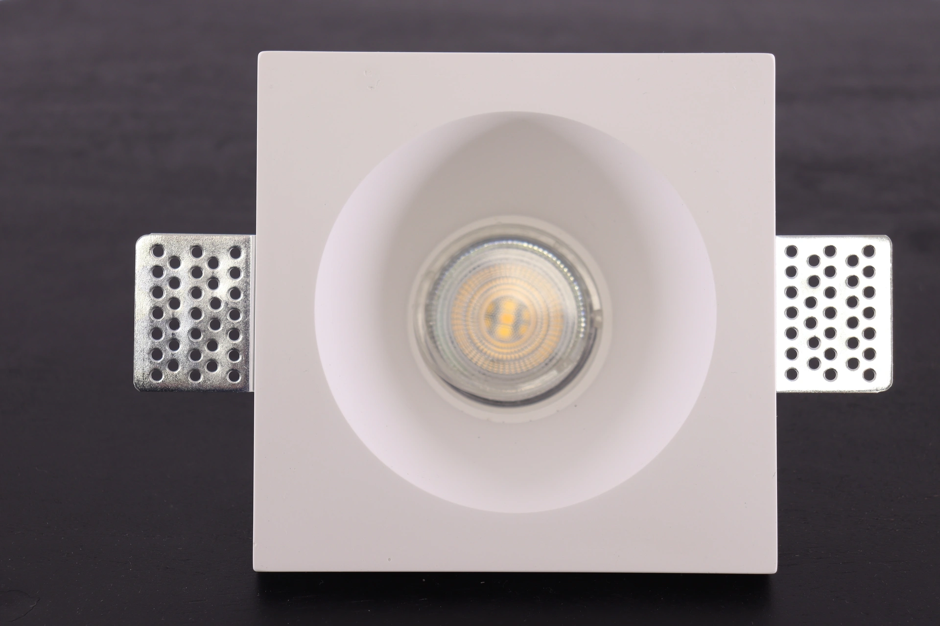 Trimless inbouwspot rond wit - binnenmaat dia 10cm  44929