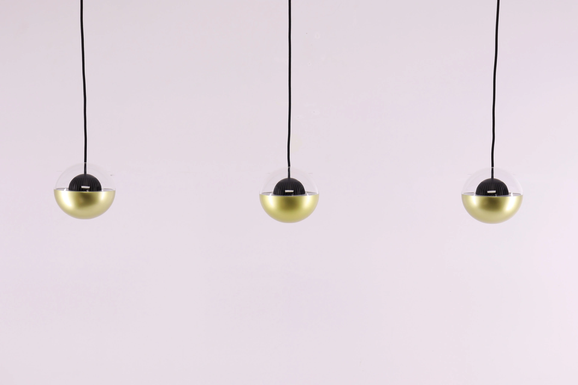 Hanglamp pokeball - Goud met zwart - Breedte 107cm 53001