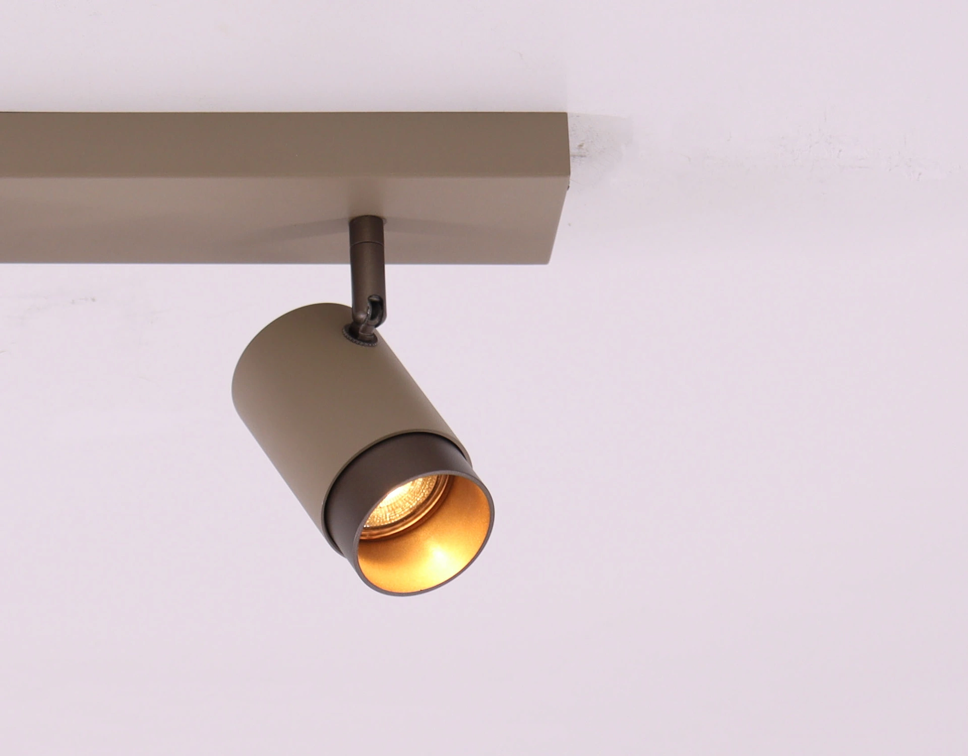 Dubbele opbouw spot GU10 zand met cacao balk 2 lichts 61219