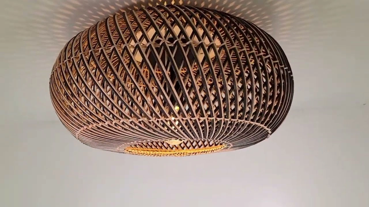 Rotan plafondlamp - zwart met beige gecombineerd -  Ø 50 cm  50221