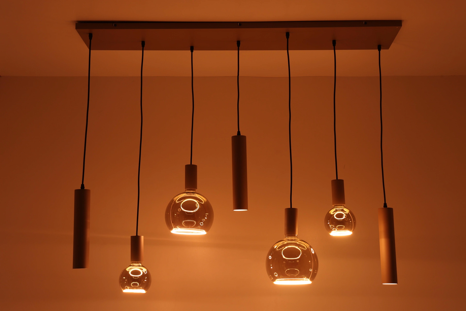 Hanglamp zand 7-lichts - Segula floating LED met kokers - Lengte 130cm  50268