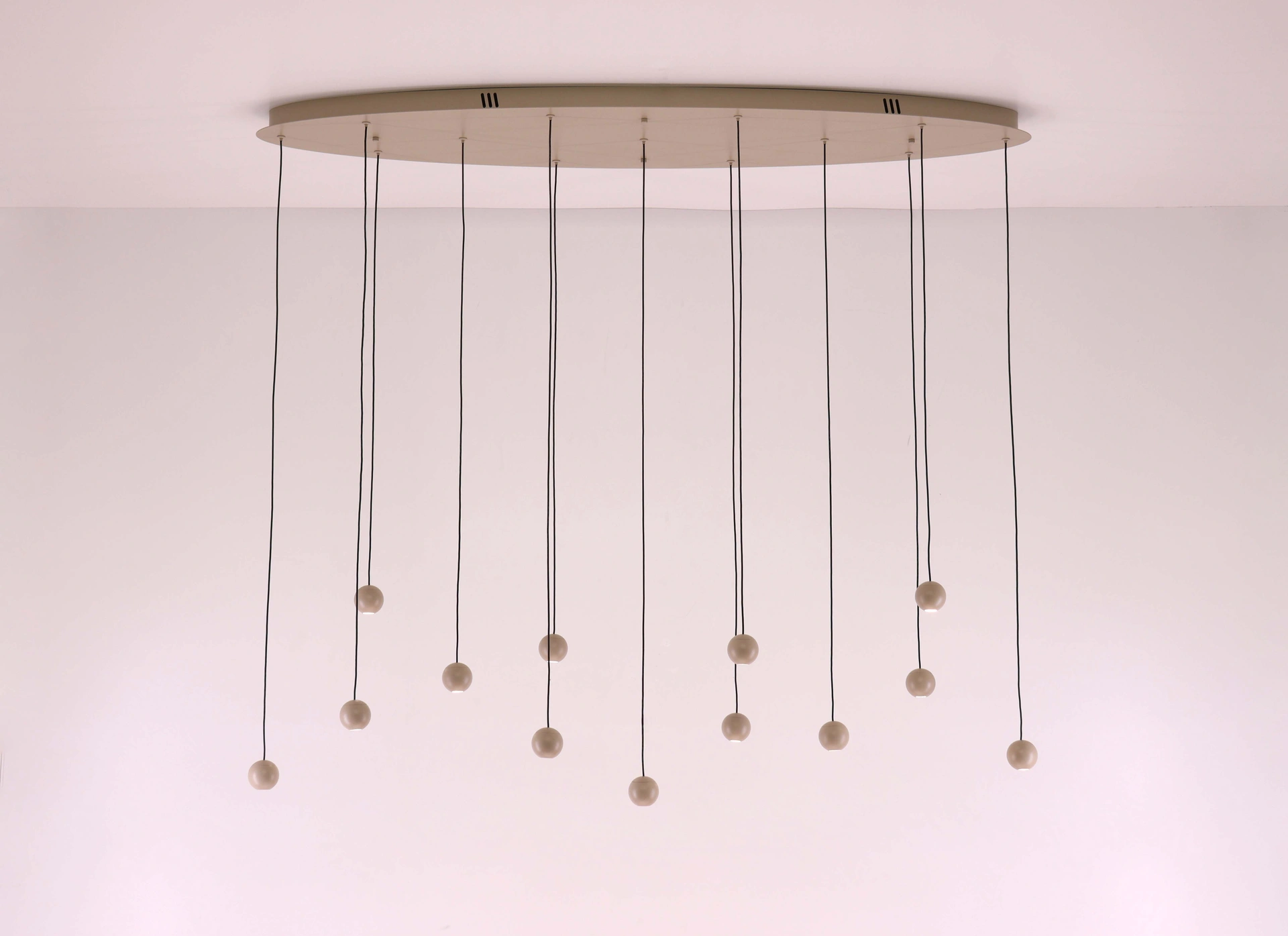 Hanglamp 13 Lichts LED Beige Ovaal lengte 130cm 46780
