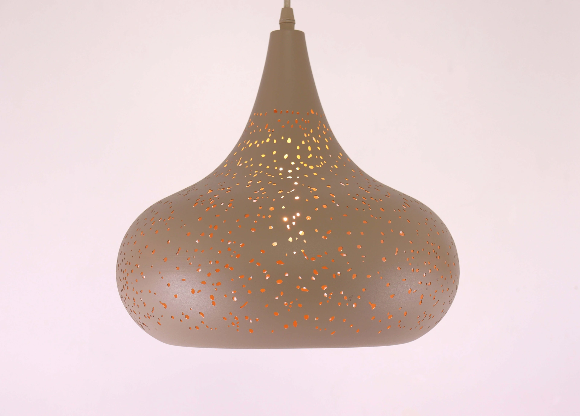 Hanglamp 4-lichts zandkleur – Geperforeerde kappen – 150 cm 61252