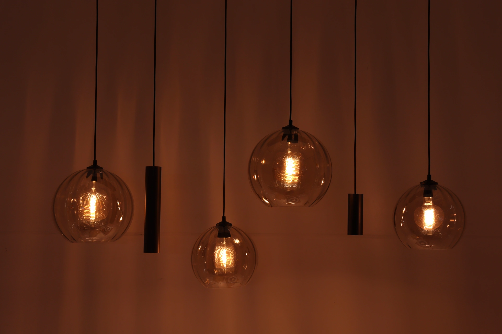 Hanglamp deens ovaal - cacao 6 lichts met geribbeld amber glas 50281