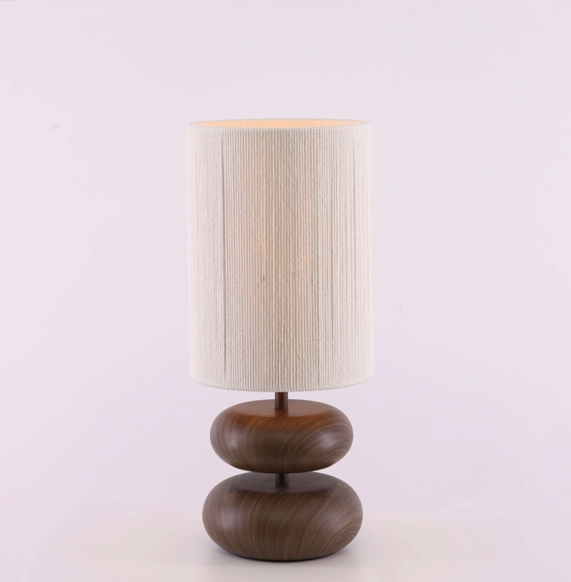 Tafellamp donker metalen houtlook - Creme touw kap - Hoogte 50cm  46474