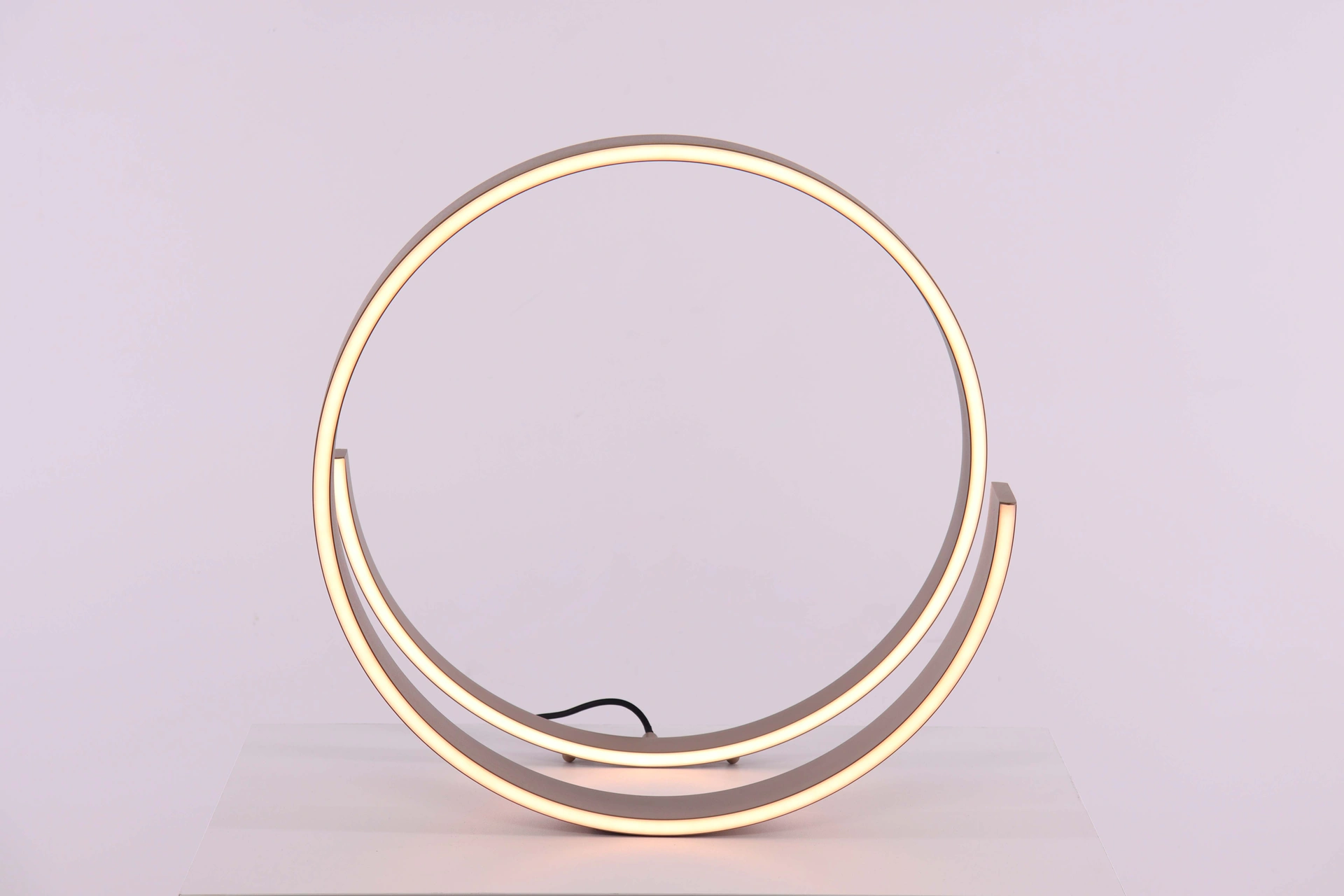 Design LED tafellamp met ronde vormen – zandkleurig 46478