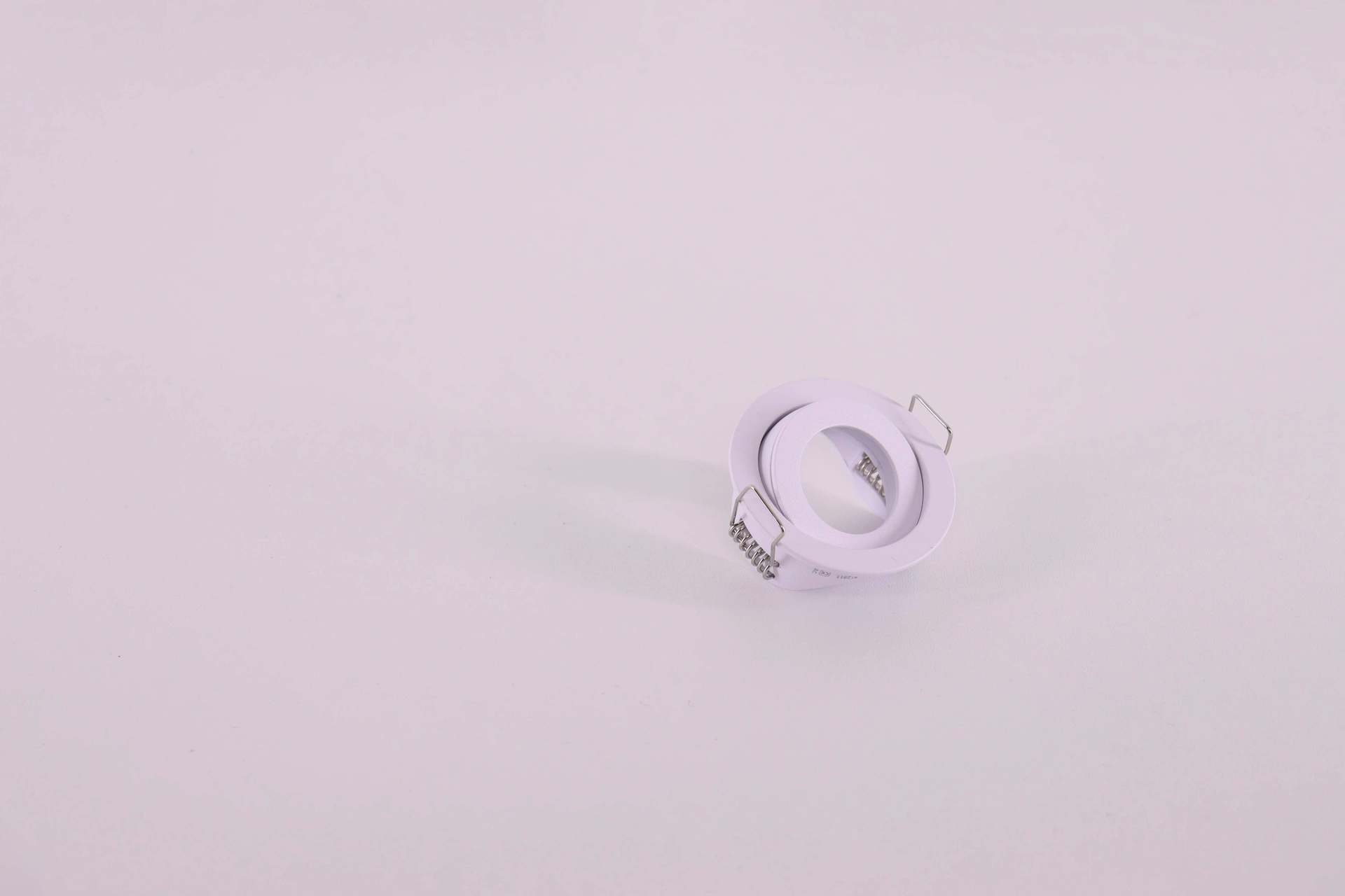 Witte ronde mini inbouwspot - Diameter 55 mm – zaagmaat 48 mm – geschikt voor Mini GU10 & MR11  46601
