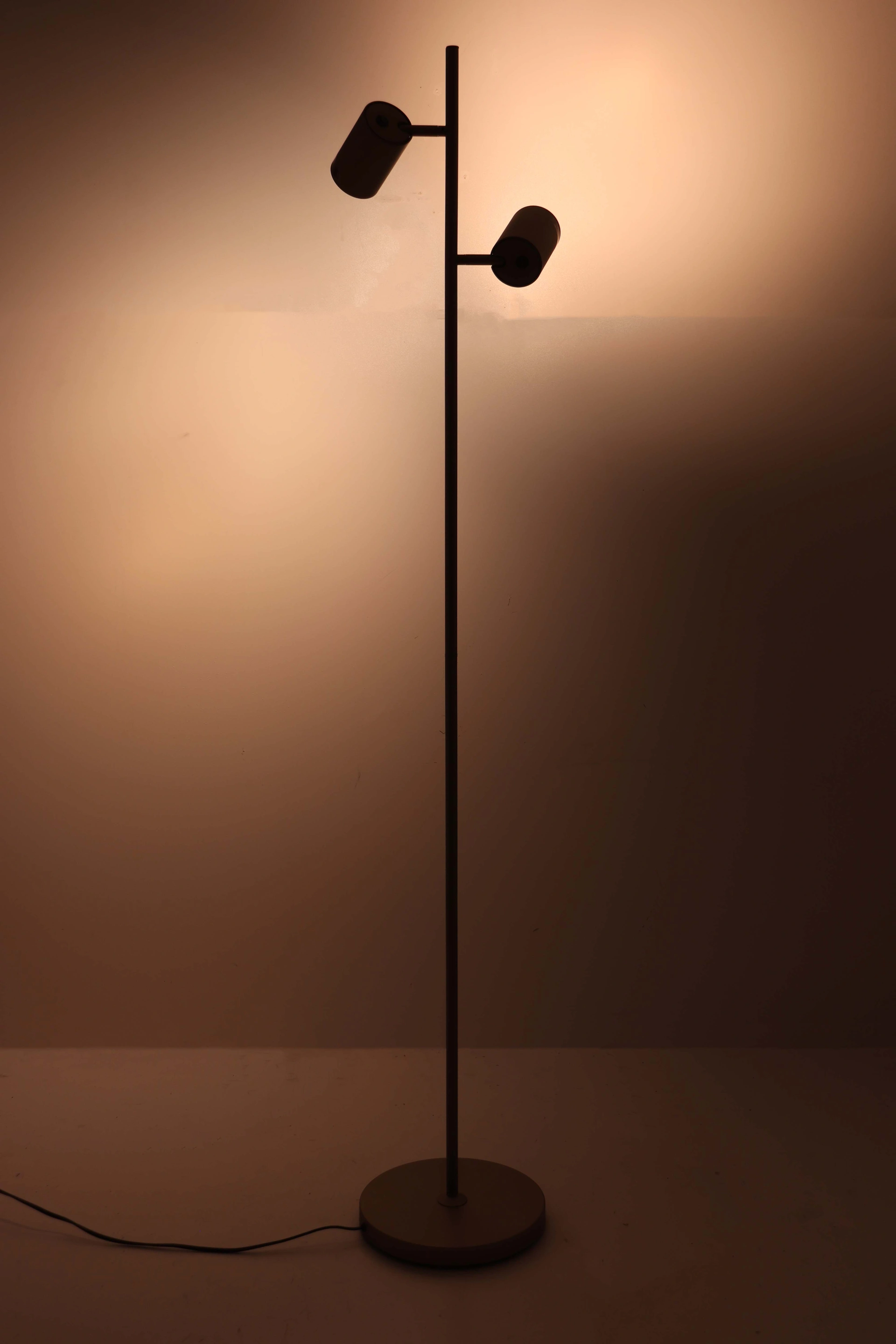 Vloerlamp 2-lichts verstelbare GU10 spots – champagne - Hoogte 150 cm 46502