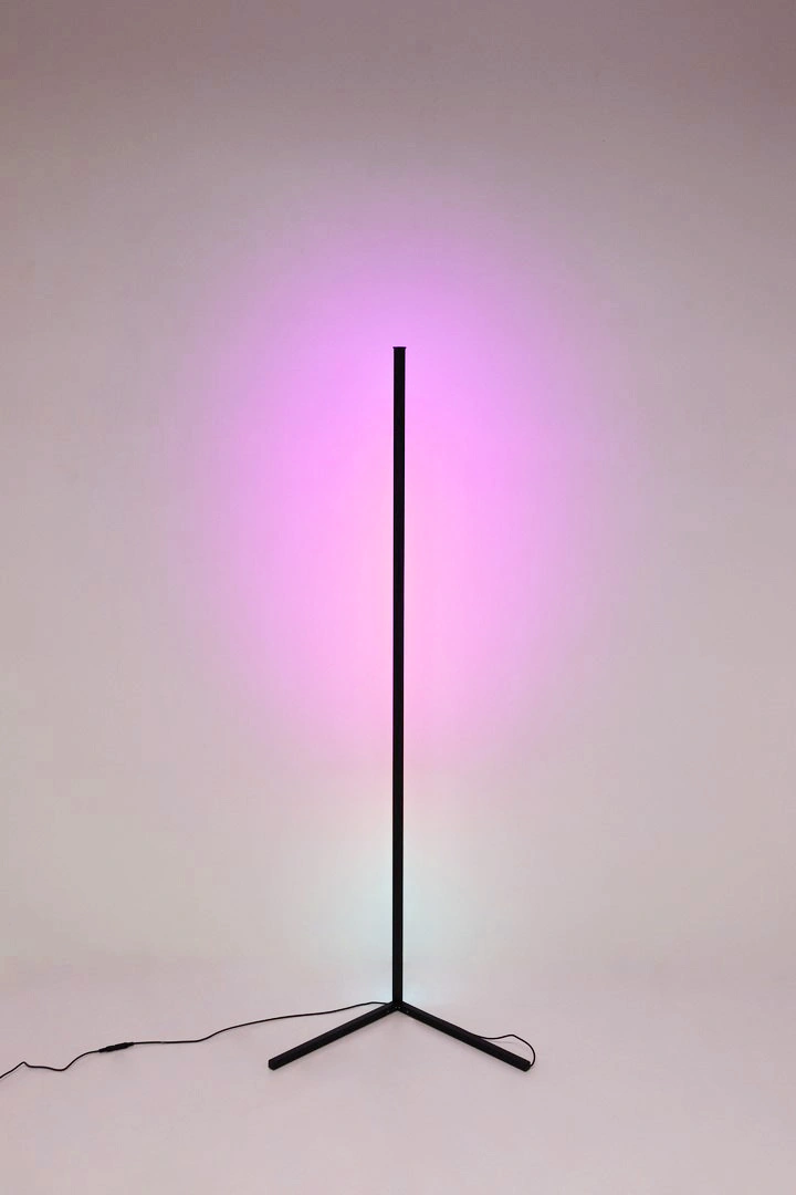 ChenFec Led-vloerlamp voor de woonkamer, dimbaar, 1,6 m, zwart, led met afstandsbediening en app, muzieksync, doe-het-zelfmodus, 16 miljoen kleuren en kleurverlopen, traploos dimbaar, 213 scènemodi ChenFec Led-vloerlamp voor de woonkamer, dimbaar, 1,6 m, zwart, led met afstandsbediening en app, muzieksync, doe-het-zelfmodus, 16 miljoen kleuren en kleurverlopen, traploos dimbaar, 213 scènemodi