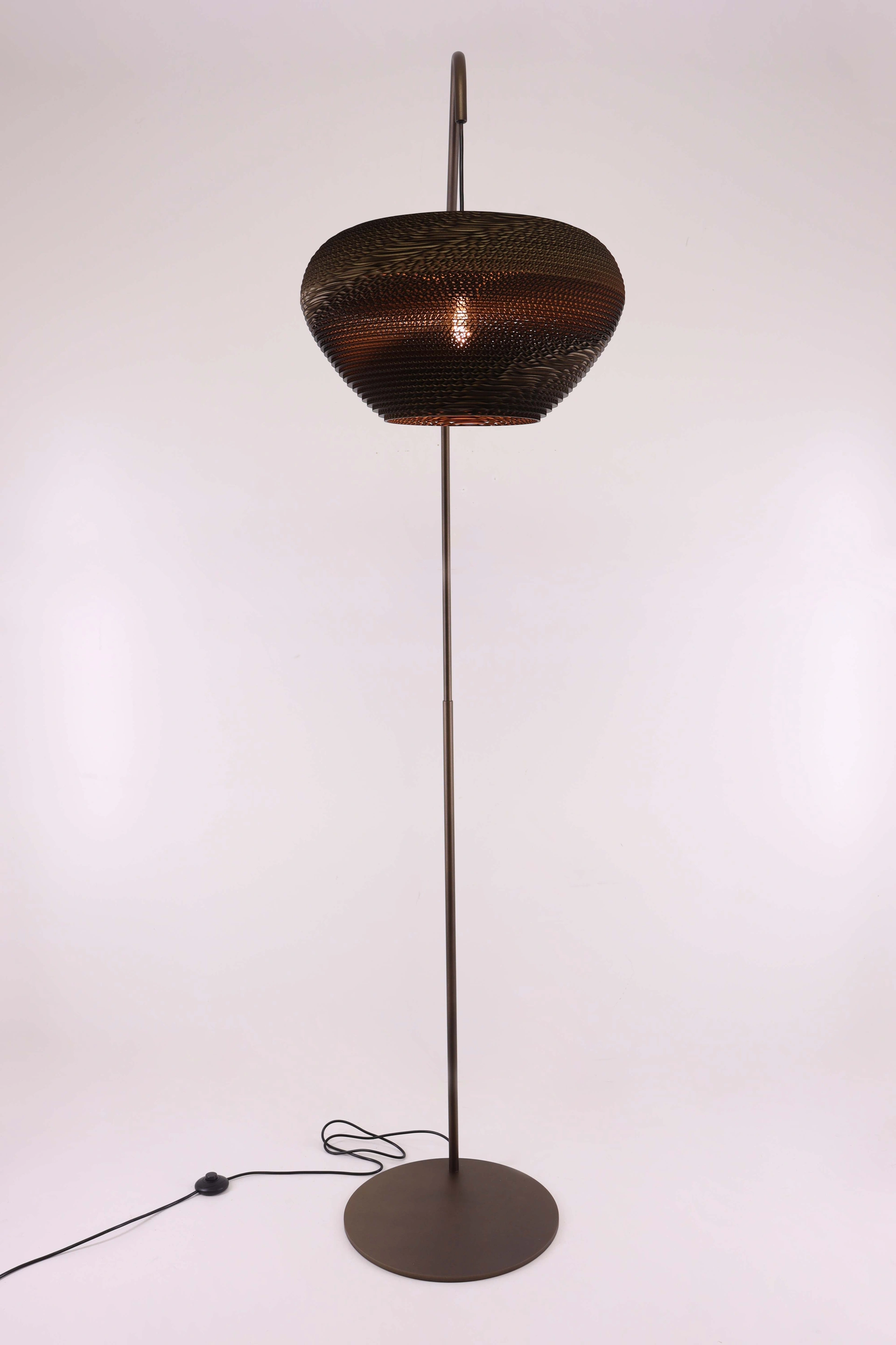 Vloerlamp cacao met karton kap - Hoogte 200cm 46770