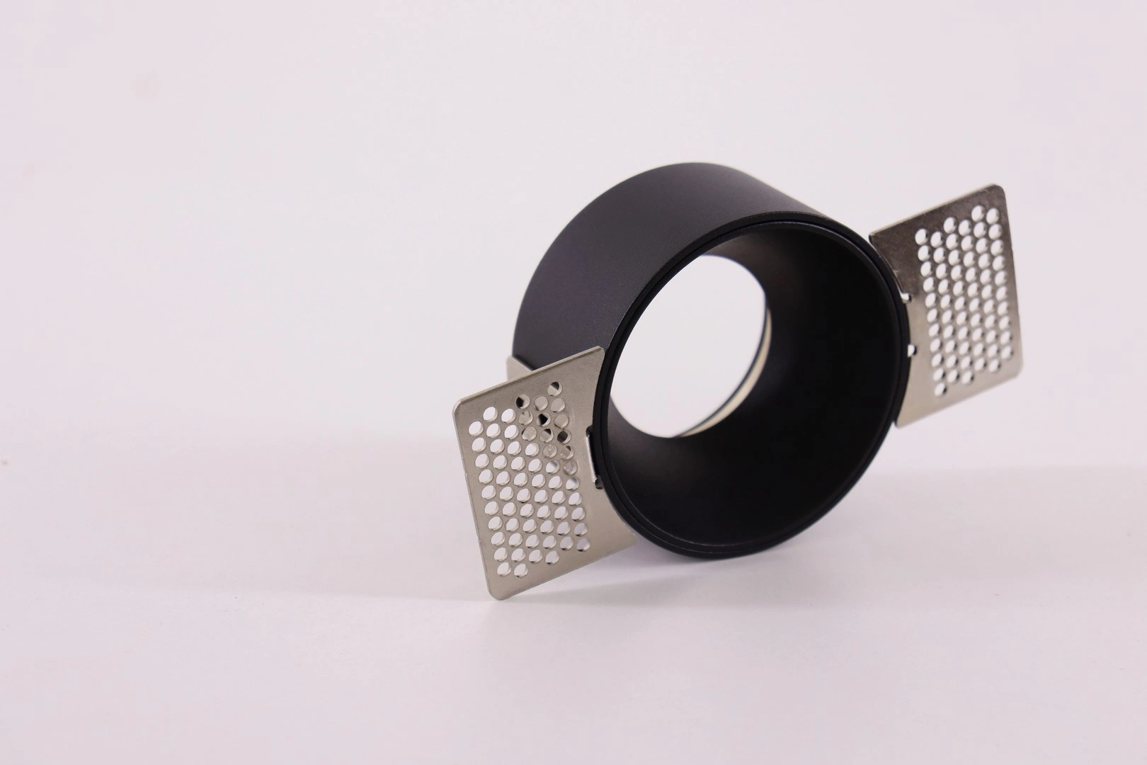 Trimless inbouwspot GU10 Zwart – Zaagmaat 8 cm 46154