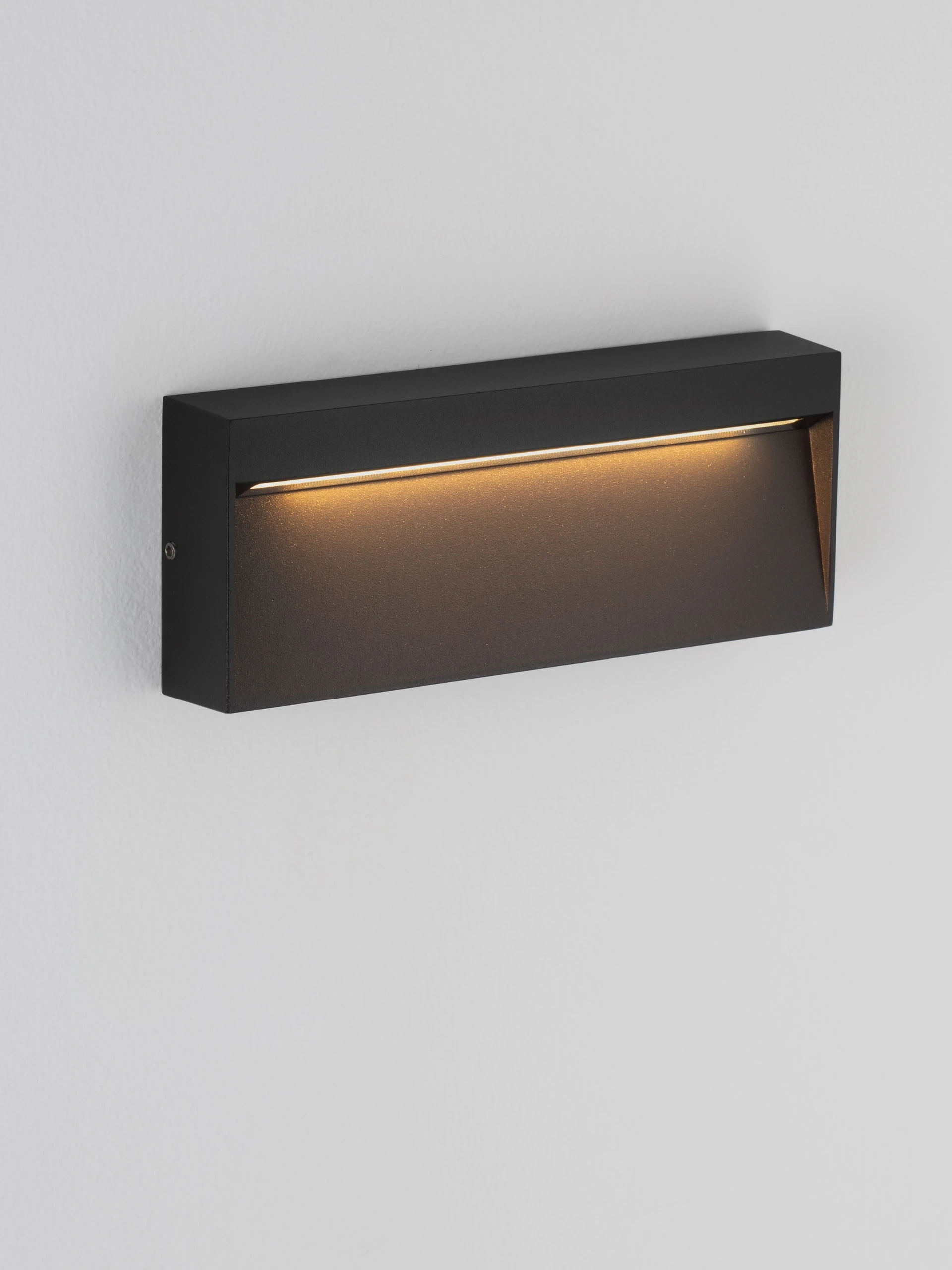 Arden LED buitenwandlamp langwerpig - Zwart – 20 x 8 cm – Instelbare lichtkleur SW10558